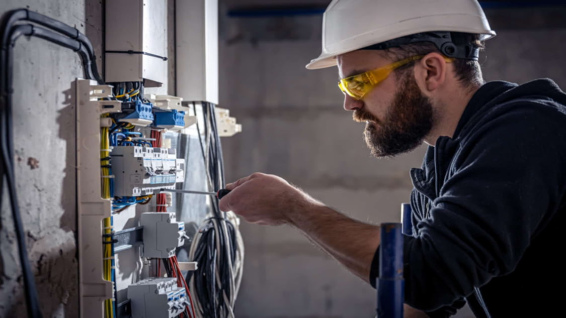 Disjuntores Elétricos